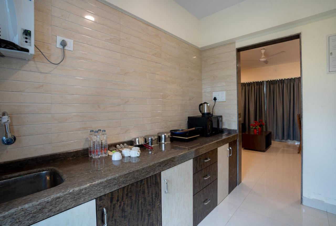 Home2 Suites And Service Apartments, Mumbai Airport ภายนอก รูปภาพ