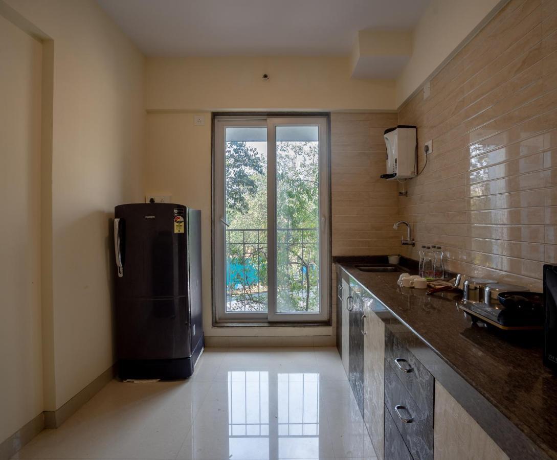 Home2 Suites And Service Apartments, Mumbai Airport ภายนอก รูปภาพ
