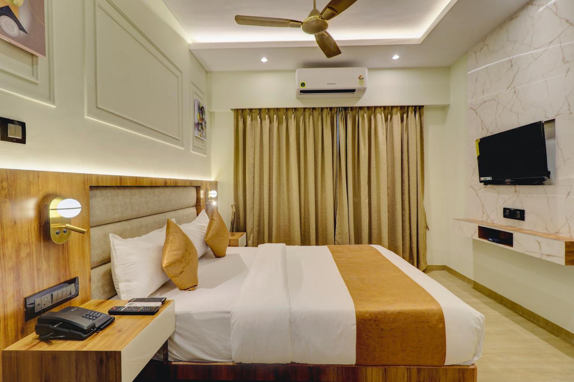 Home2 Suites And Service Apartments, Mumbai Airport ภายนอก รูปภาพ